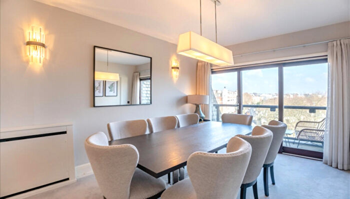 4 Bedroom Apartment To Rent In Park Road, London, NW8