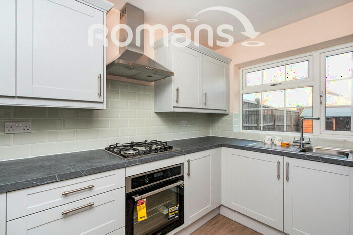 3 Bedroom Terraced House To Rent In Caswell Close, Farnborough, GU14