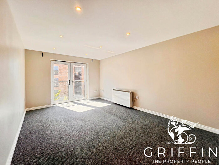 2 Bedroom Flat To Rent In Lansdowne Road, Tilbury, RM18