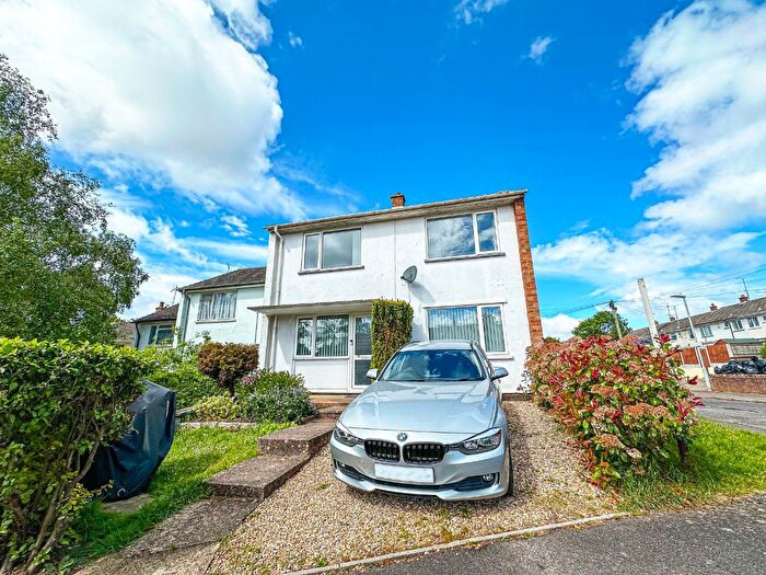 3 Bedroom End Of Terrace House For Sale In Dorchester Road, Taunton, Somerset, TA2