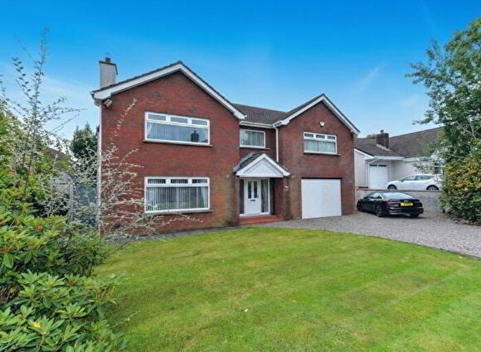 4 Bedroom Detached House For Sale In Redfort Drive, Carrickfergus, BT38
