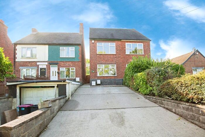 3 Bedroom Semi-Detached House For Sale In Birchmoor Road, Birchmoor, B78