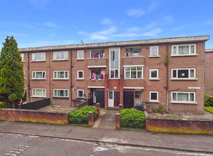 3 Bedroom Apartments For Sale In Annadale Flats, Belfast, BT7