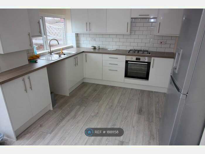 3 Bedroom Terraced House To Rent In Iddesleigh Road, Exeter, EX4