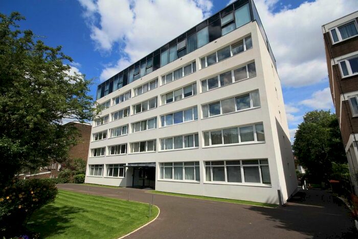 1 Bedroom Flat To Rent In Kersfield Road, London, SW15