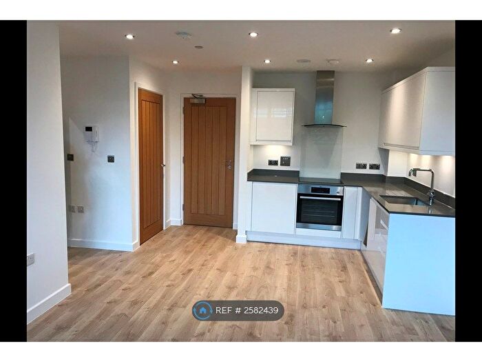 1 Bedroom Flat To Rent In Burnell House, Stanmore, HA7