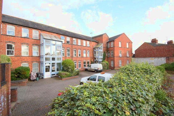 1 Bedroom Flat To Rent In Scarborough Street, Wellingborough, NN9