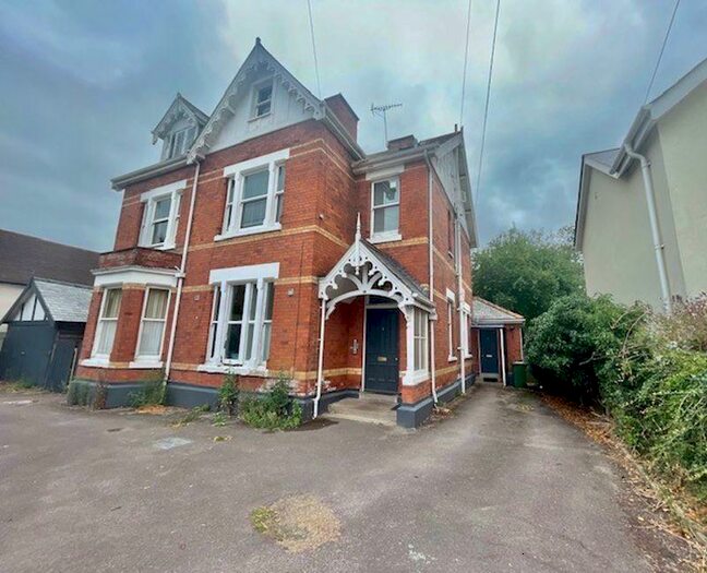 1 Bedroom Apartment To Rent In Eldorado Road, Cheltenham, GL50