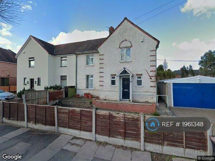 3 Bedroom Semi-Detached House To Rent In Central Avenue, Nottingham, NG9
