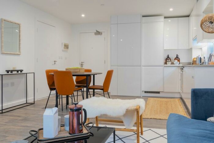 1 Bedroom Apartment To Rent In Strand Street Liverpool, L1