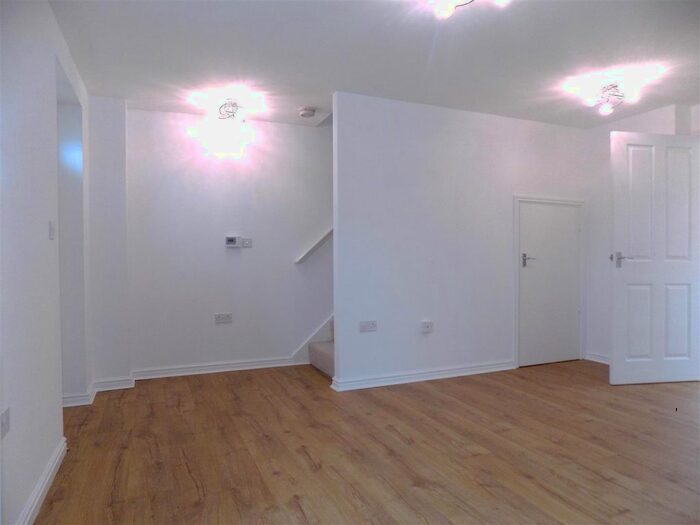 3 Bedroom End Of Terrace House For Sale In Castle Drive, Margate, CT9
