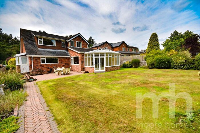 4 Bedroom Detached House For Sale In Green Lane, Poynton, SK12