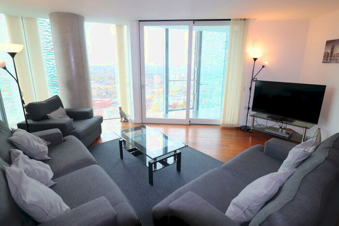 3 Bedroom Apartment To Rent In Holloway Circus Queensway, Birmingham, B1