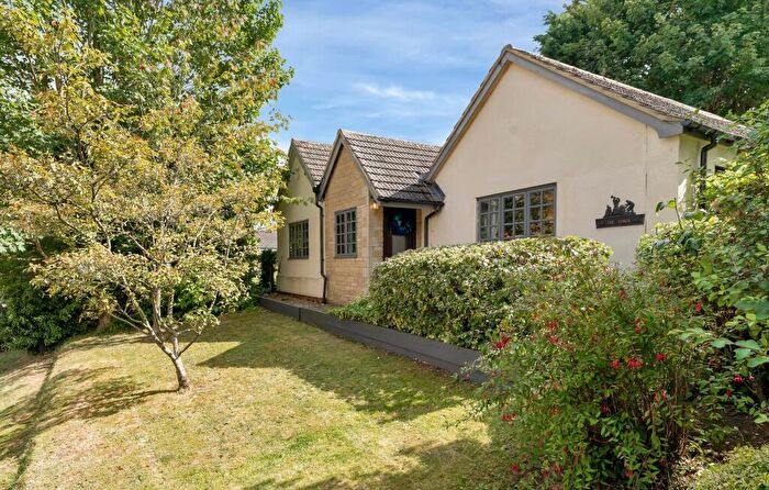 4 Bedroom Detached House For Sale In Rookery Lane, Stretton, LE15