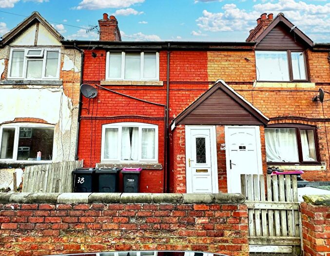 3 Bedroom Terraced House For Sale In Leicester Road, Dinnington, Sheffield, S25
