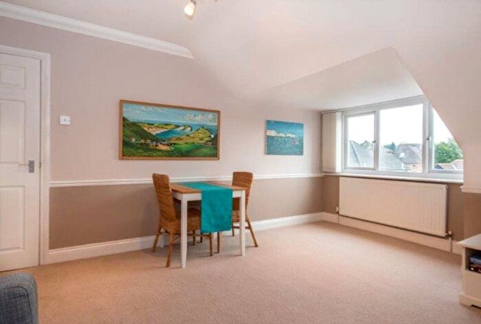2 Bedroom Flat For Sale In Balmoral Road, Lower Parkstone, Poole, BH14