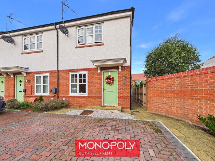 2 Bedroom End Of Terrace House For Sale In Rhodfa Clawdd Offa, Denbigh, LL16