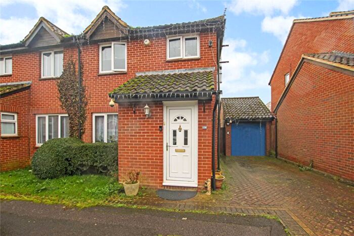 3 Bedroom Semi Detached House For Sale In Russell Road, Toddington, Dunstable, LU5