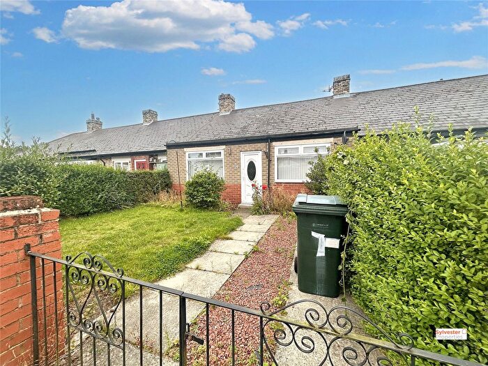 2 Bedroom Bungalow For Sale In Bute Road South, High Spen, Rowlands Gill, NE39