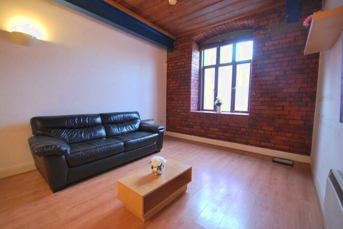 2 Bedroom Apartment To Rent In Cambridge Street, Manchester, M1