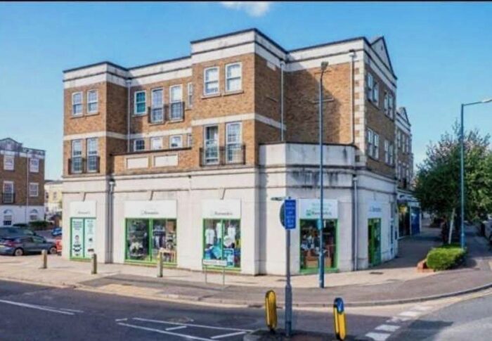 2 Bedroom Flat To Rent In Sandlewood Court, Maidstone, Kent, ME16