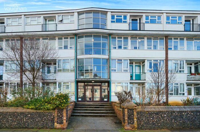 2 Bedroom Flat To Rent In Buckingham Place, Brighton, East Sussex, BN1