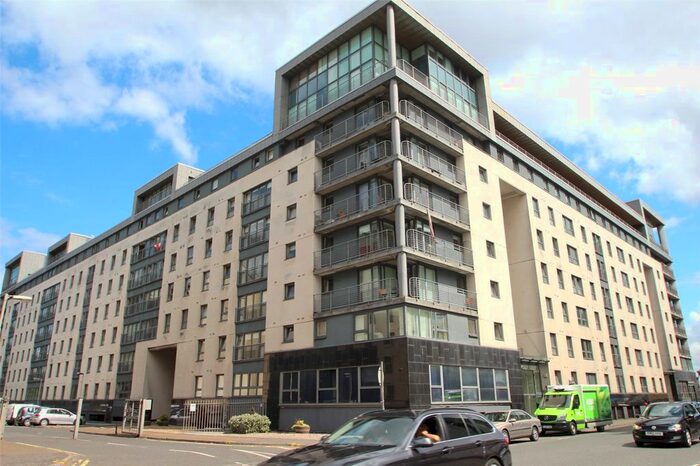2 Bedroom Property To Rent In Wallace Street, Glasgow, G5