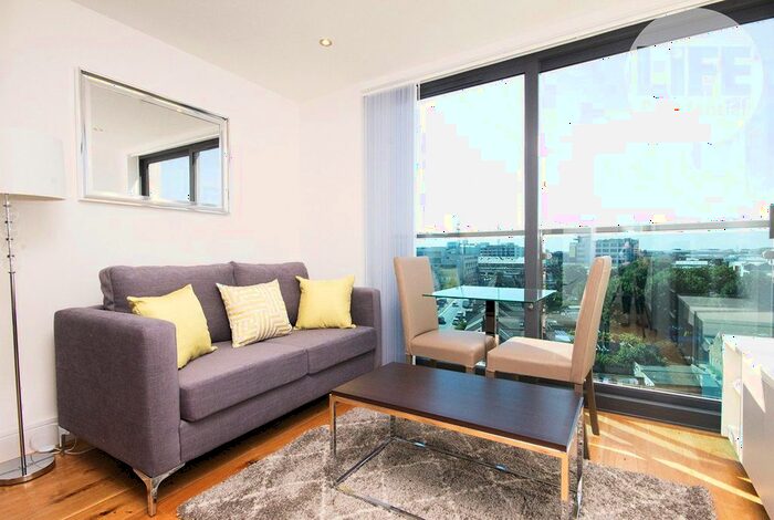 Studio To Rent In Station Road, Hayes, UB3