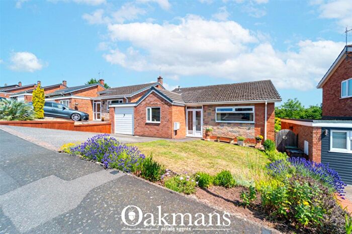 4 Bedroom Link Detached House For Sale In Westfields, Bromsgrove, B61