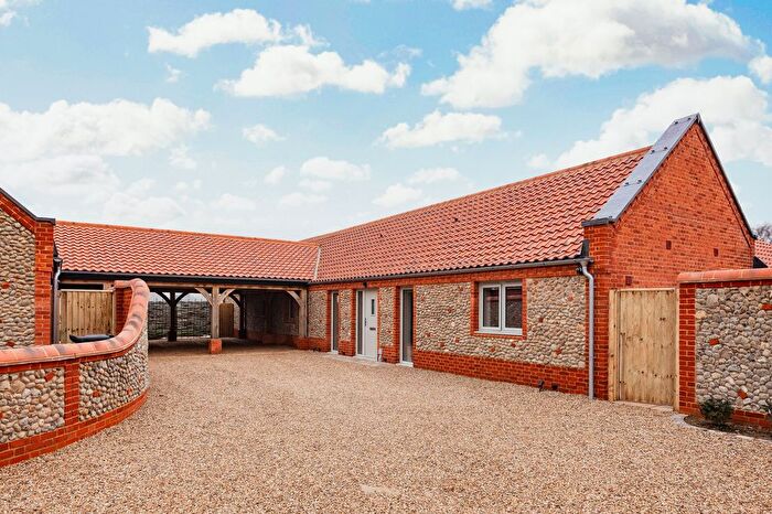 3 Bedroom Bungalow For Sale In Impressive New Home, The Old Farmyard, Baconsthorpe, NR25