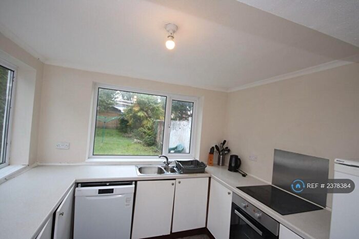 5 Bedroom Semi-Detached House To Rent In Wycliffe Road, Bournemouth, BH9