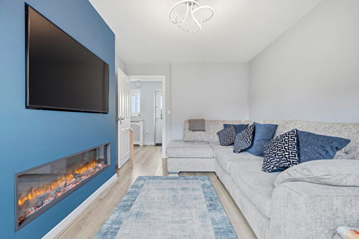 2 Bedroom Terraced House For Sale In Tonbridge Drive, Basildon, SS15