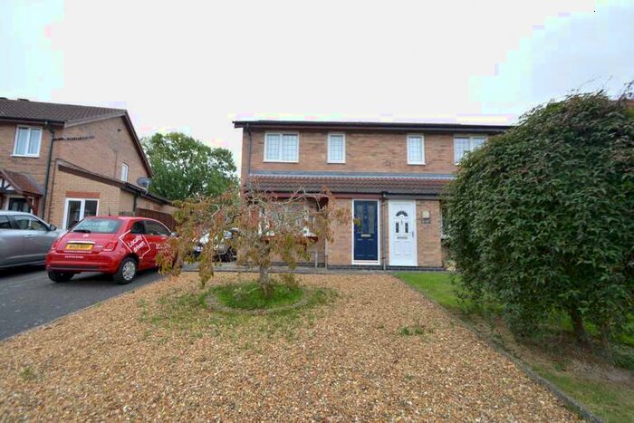 3 Bedroom Property To Rent In Pooley Way Yaxley, Peterborough, PE7