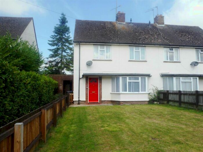 1 Bedroom Flat To Rent In Eastleigh Road, Devizes, SN10