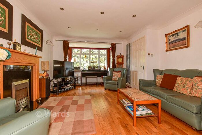 4 Bedroom Detached House For Sale In Primrose Way, Chestfield, Whitstable, Kent, CT5