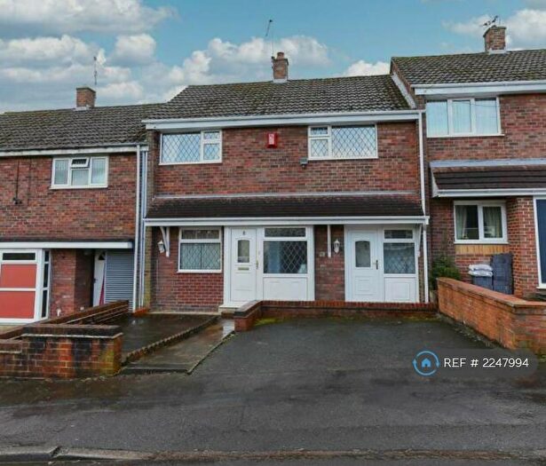 3 Bedroom Terraced House To Rent In Granstone Close, Stoke-On-Trent, ST6
