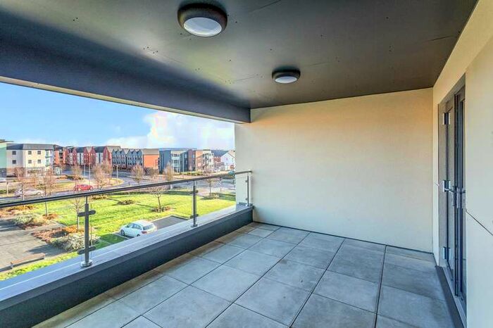 3 Bedroom Apartment To Rent In Highland Drive, Broughton, MK10