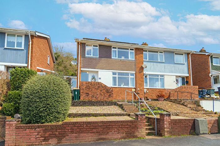 3 Bedroom Semi Detached House For Sale In Farmwood Close, Newport, NP19