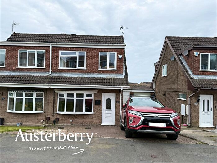 3 Bedroom Semi Detached House For Sale In Webster Avenue, Stoke-On-Trent, ST3