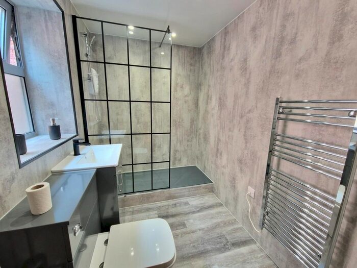 1 Bedroom Flat To Rent In Lendal, York, North Yorkshire, YO1