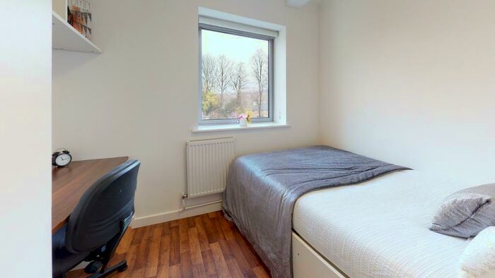 Studio To Rent In Park Street, Luton, LU1