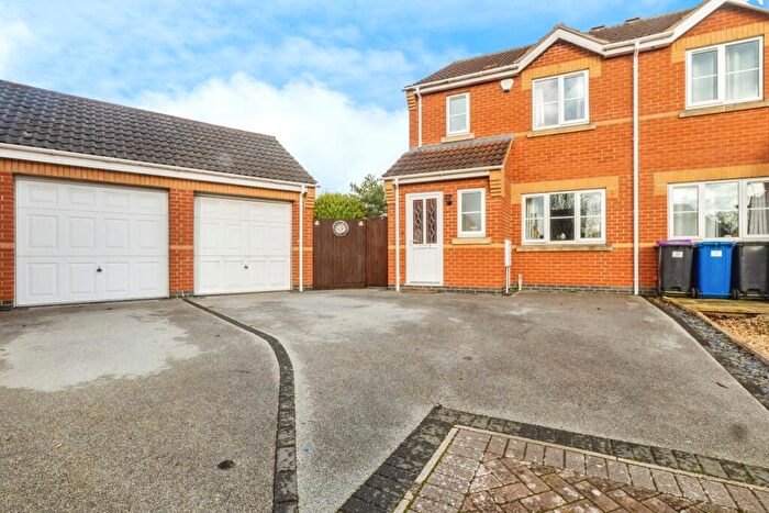 3 Bedroom Semi Detached House For Sale In Eastholm, Lincoln, LN2