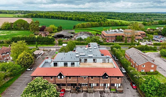 2 Bedroom Flat For Sale In Swilley Gardens, Oxford Road, Stokenchurch High Wycombe, HP14