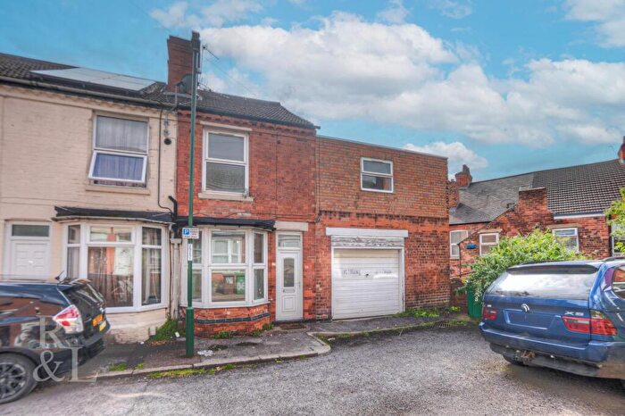 2 Bedroom End Of Terrace House For Sale In St. Stephens Avenue, Sneinton, Nottingham, NG2