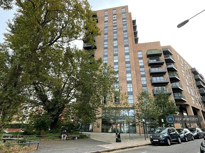 1 Bedroom Flat To Rent In Lyon Road, Harrow, HA1