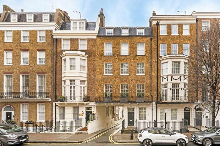 1 Bedroom Flat To Rent In Great Cumberland Place, Marylebone, W1H