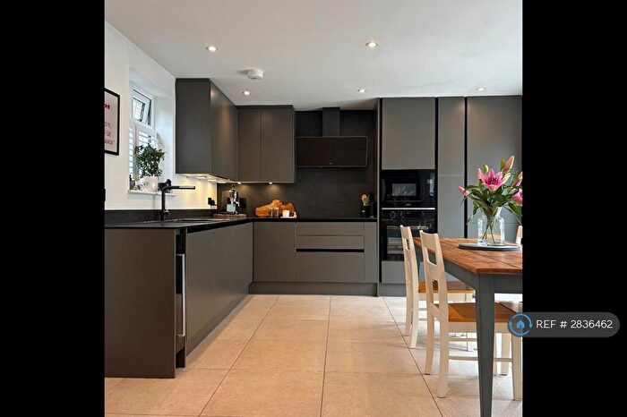 2 Bedroom Semi Detached House To Rent In High St, Claygate, KT10