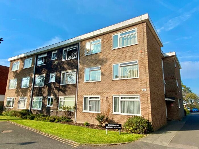 1 Bedroom Flat For Sale In Oaklands Road, Bromley, BR1