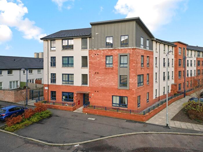 2 Bedroom Flat To Rent In Hunterscraig Drive, New Gorbals, Glasgow, G5