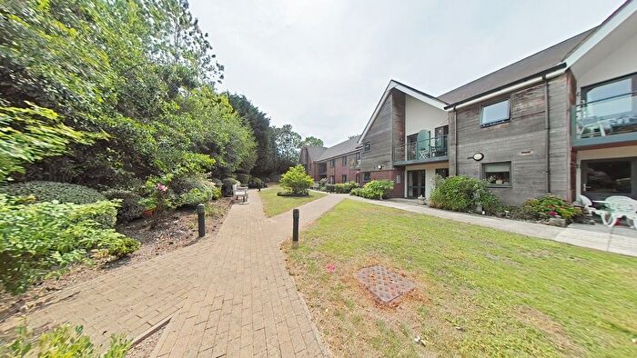 1 Bedroom Property To Rent In Mandeville Court, EN6